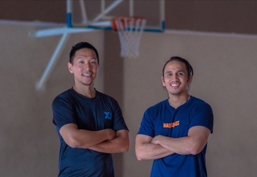 Xaverius Prawiro dan Jerry Ranti, dua sosok dibalik XJ Masterclass berpose bersama